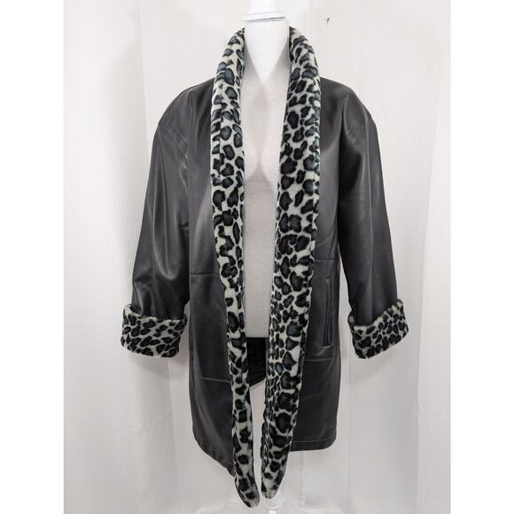NWOT! ATLANTIC BEACH! LUXE VEGAN LEATHER, BLACK/GRAY LEOPARD FAUX FUR COAT! SZ L - Picture 3 of 9